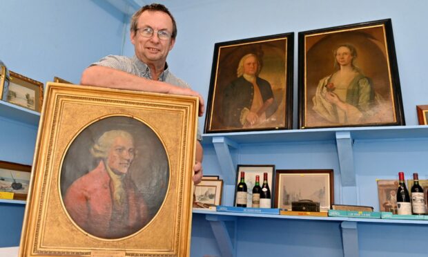 David Smith and the three portraits that are coming up for auction at Bervie Auctions, Inverbervie.