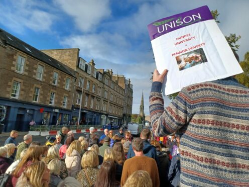 Dundee university strike 