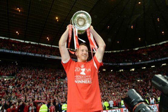 Adam Rooney with the 2014 League Cup.