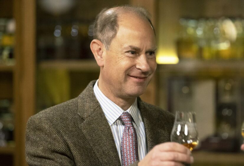 The Earl of Forfar enjoyed a dram during a visit to Aberfeldy Distillery.