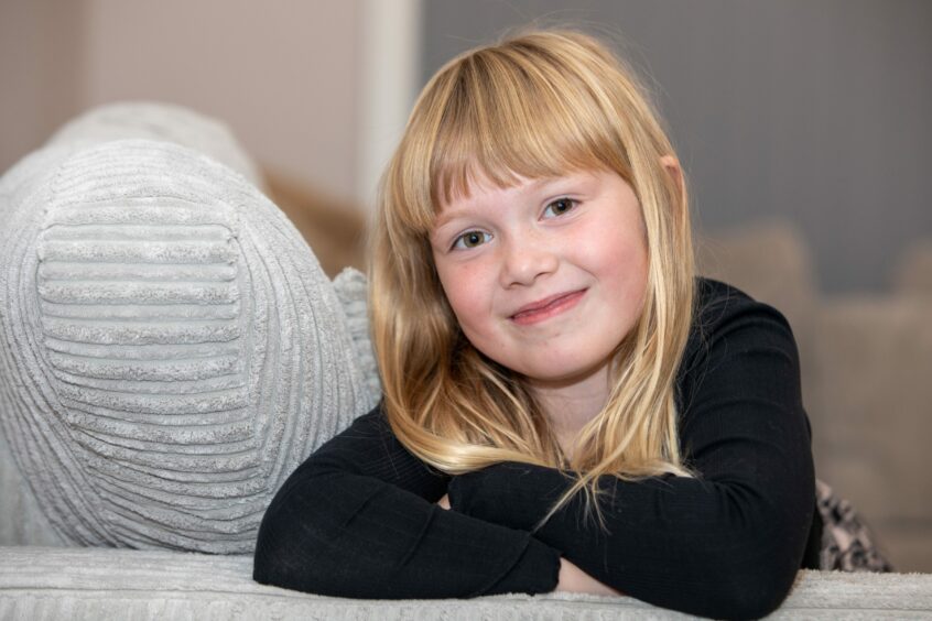 girl who raised hundreds for charity in dundee