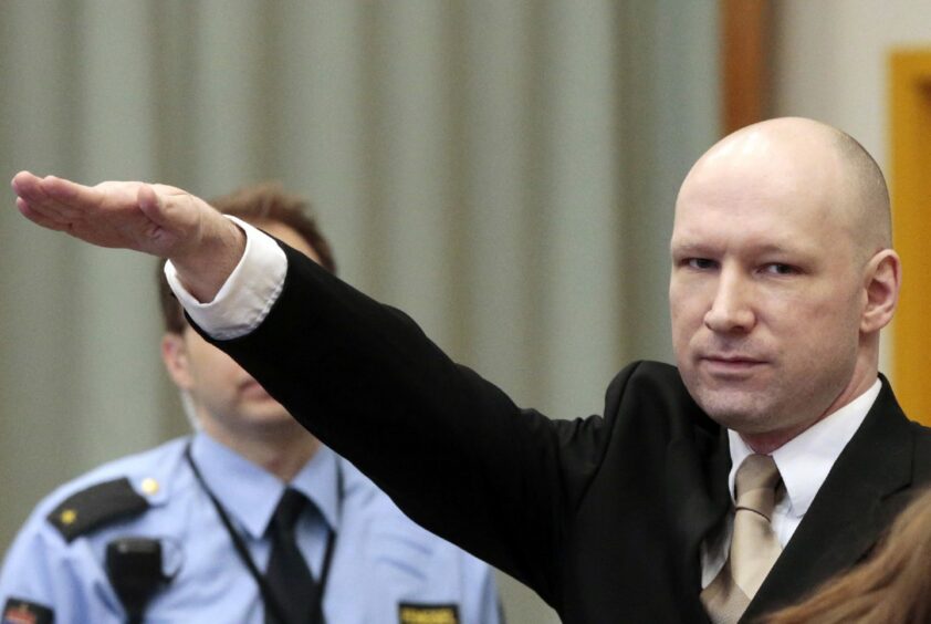 Anders Breivik Nazi salute in court
