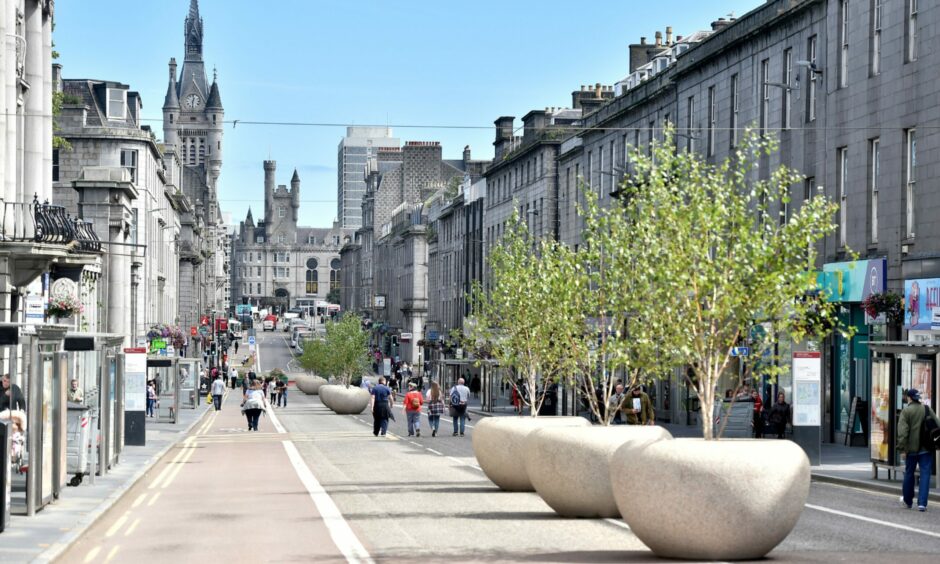 Union Street on the first day of the three-week local lockdown in Aberdeen, in August 2020. The council is still waiting on around £1m to pay them back for business grants they put out in response to the prohibition orders.