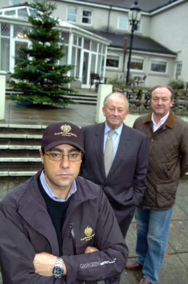 Stewart Spence (centre) at his hotel with Trump International Golf Links Scotland Project Manager George Sorial (left) and project director Neil Hobday (right). in November 2007.