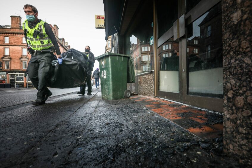 Police remove cannabis from the Scott Street flat