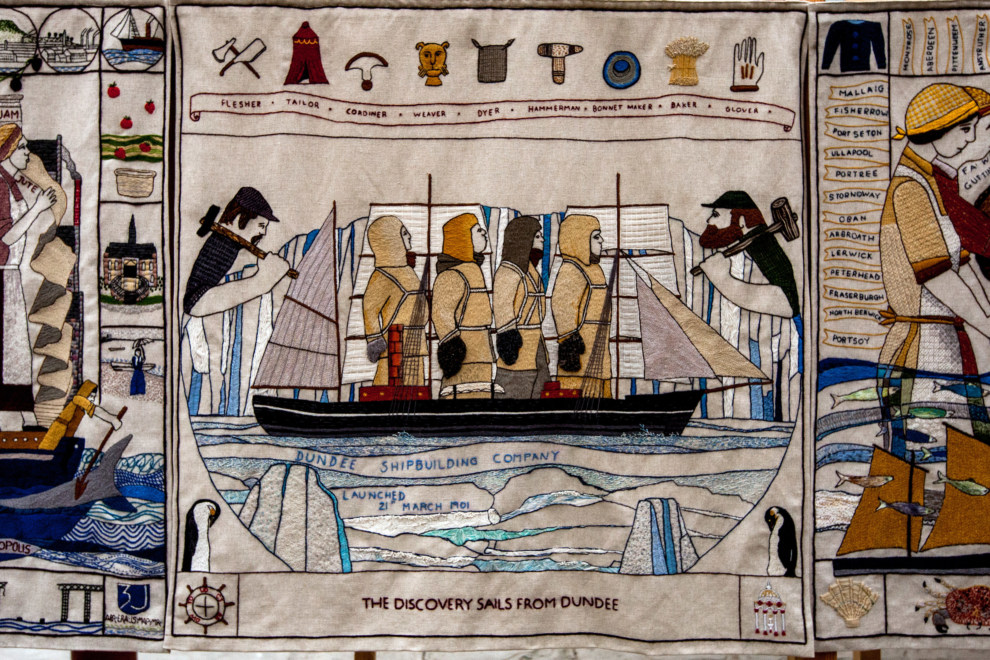 'The Discovery sails from Dundee' panel, stitched in Newport on Tay by 5 people.