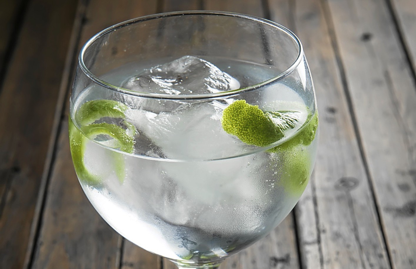 A gin and tonic