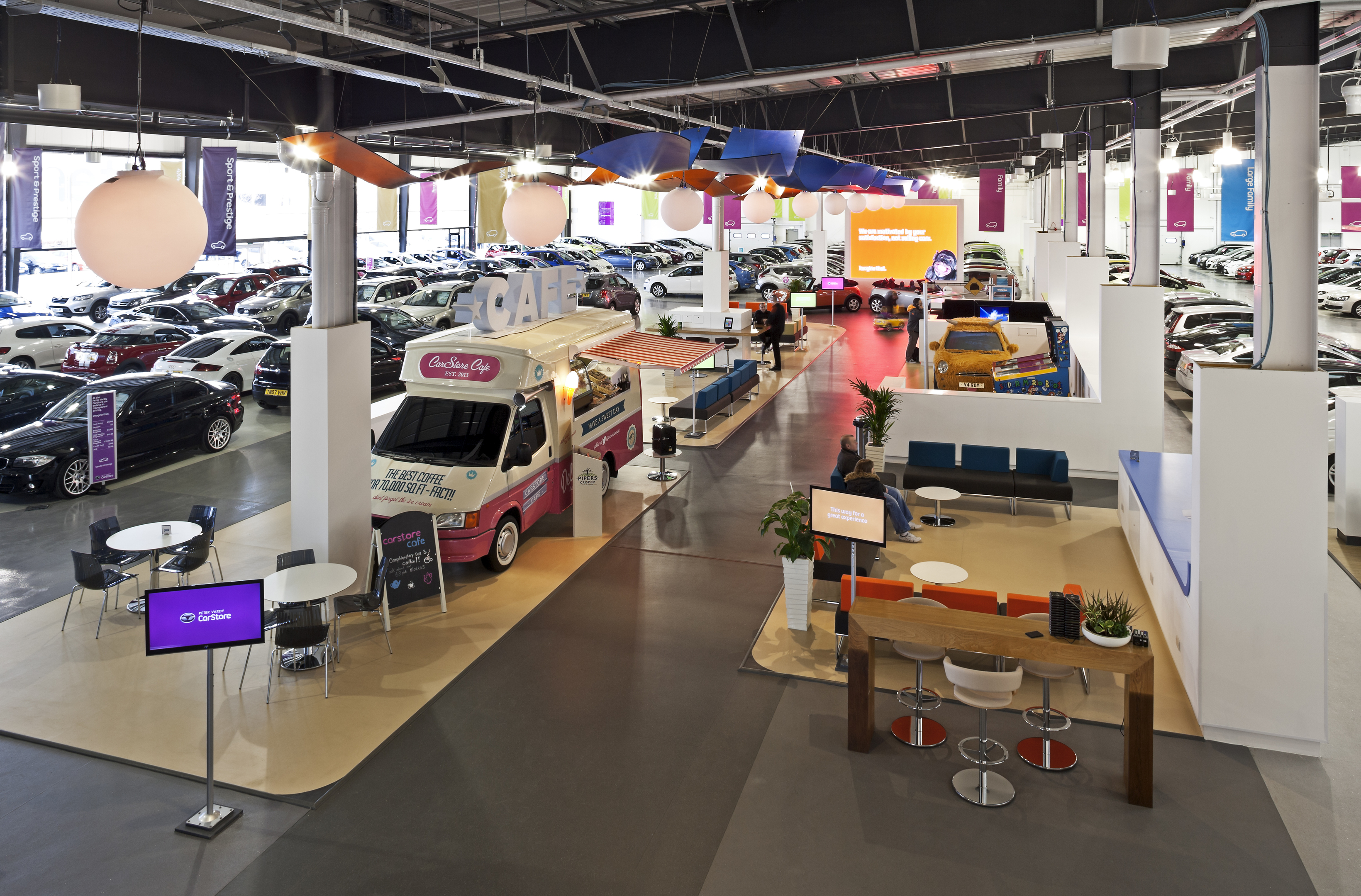 Peter Vardy's giant Glasgow CarStore has proved to be a money-spinner for the business and its new Dundee showroom will be created in its image.