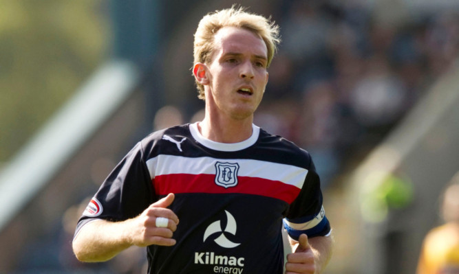 Gary Irvine has become the latest player to commit his future to the Dark Blues.