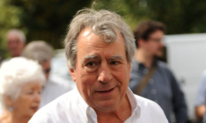 Python Terry Jones will be awarded with an honorary degree.