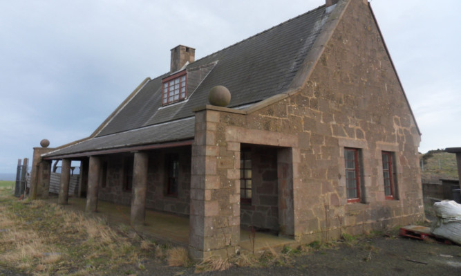 The guard house at Bervie Brow.