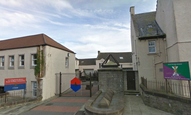 Kirkcaldy's Hunter Street centre is to close.