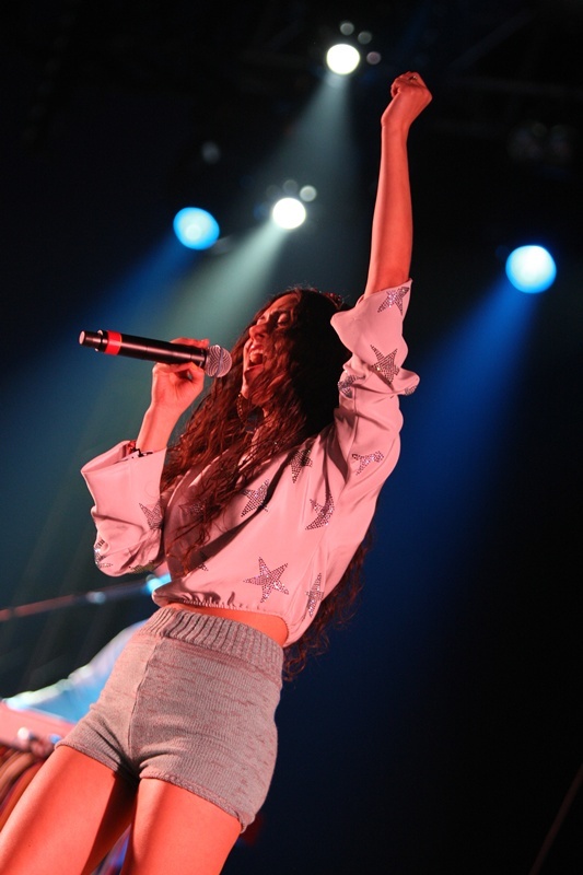 Kris Miller, Courier, 08/07/11. T in the Park, Friday.
Pic shows Eliza Doolittle on stage.