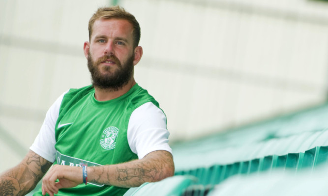 Rowan Vine had some harsh words for Saints as he was unveiled at Easter Road.