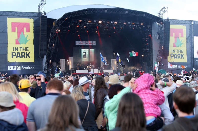 Kris Miller, Courier, 08/07/11. T in the Park, Friday.
Pic shows crowd scene.