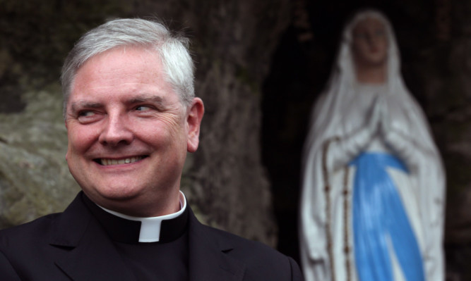 Monsignor Leo Cushley has been appointed Archbishop of St Andrews and Edinburgh.