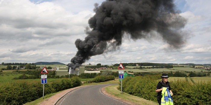 Kris Miller, Courier, 15/07/11. Picture today shows fire at ABN near Cupar, Fife.
