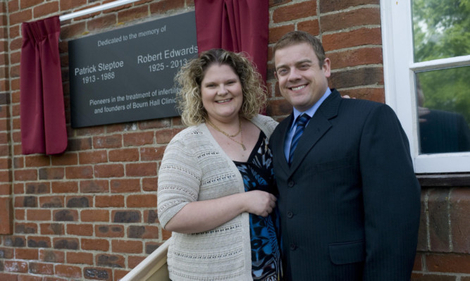 Test-tube babies Louise Brown and Alastair MacDonald unveiled a plaque to honour IVF pioneers gynaecologist Patrick Steptoe and reproductive biologist Robert Edwards at Bourn Hall, the clinic they founded in Cambridge.