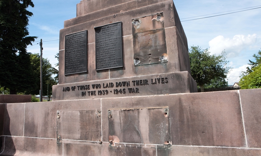 A plaque missing and damage to  others. Milnathort