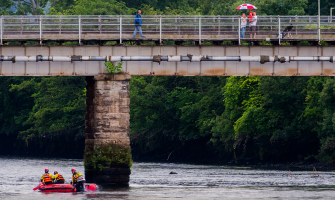 Search crews have spent the last few days looking for the teenager.