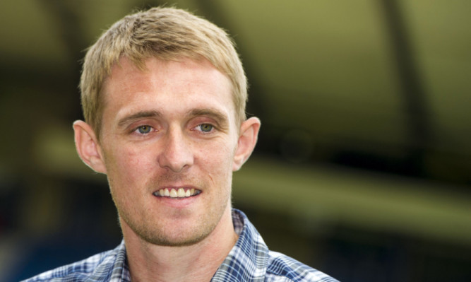 05/08/13
HAMPDEN - GLASGOW
Scotland captain Darren Fletcher joins school pupils as the SFA introduce the new intake of S1 pupils from their seven Regional Performance Schools