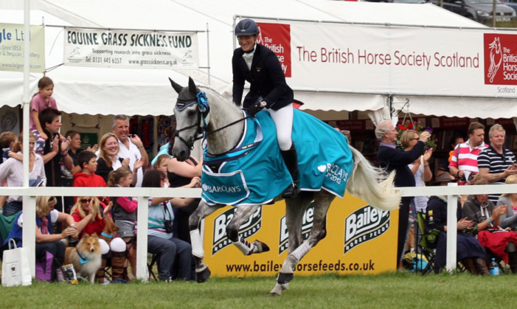 Ruth Edge and Time Machine win the CCI** at Blair Castle International Horse Trials 2013