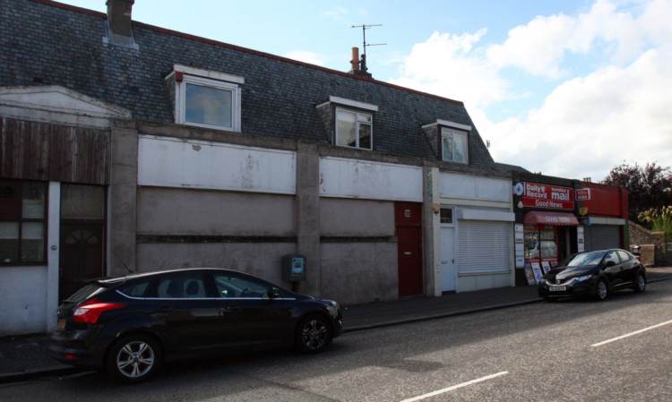 Units at 116-118 City Road that are subject to a planning proposal for change of use to an off-licence.