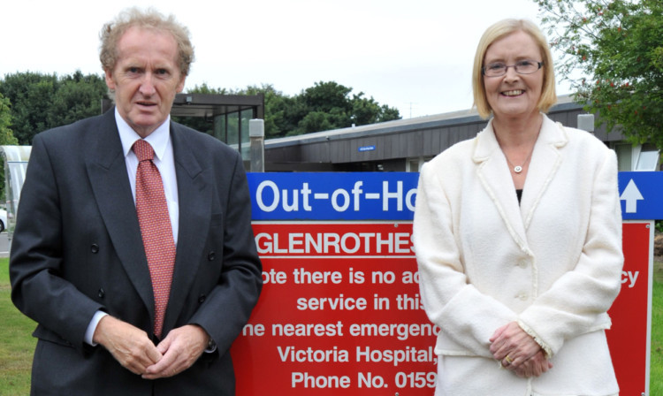 Lindsay Roy MP and Tricia Marwick MSP at Glenrothes Hospital.