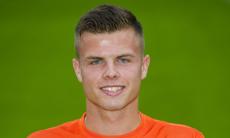Luke Johnston has signed on loan from Dundee United.