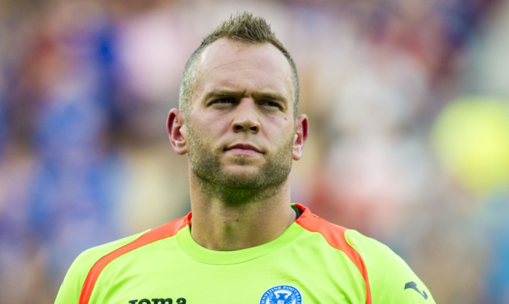 Alan Mannus picked up an injury against Kilmarnock last month.