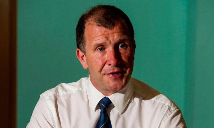 Stewart Regan is concerned over players competing in the Qatar heat.