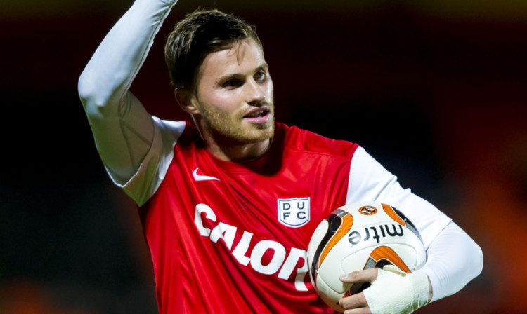 A David Goodwillie hat-trick on Wednesday night against Partick Thistle helped United into the last eight of the league cup.