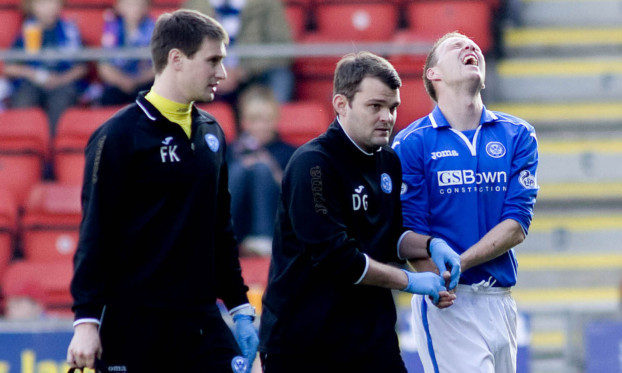 Steven Anderson leaves the pitch.