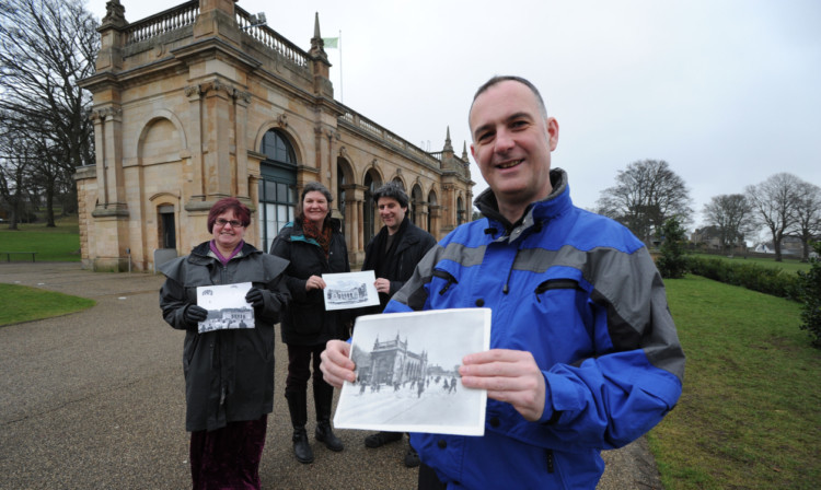 Friends of Baxter Park are appealing for old photographs. (From left) Irene Shearer (chairman), Christina (committee) and Colin Donald (secretary) and Kenny Crooks (vice chairman).