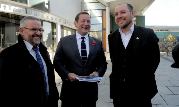 Culture Minister Ed Vaizey with left Stewart Murdoch of Dundee City Council and Clive Gillman of the DCA.