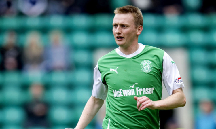 Jim Jefferies has said the Pars are interested in Derek Riordan.