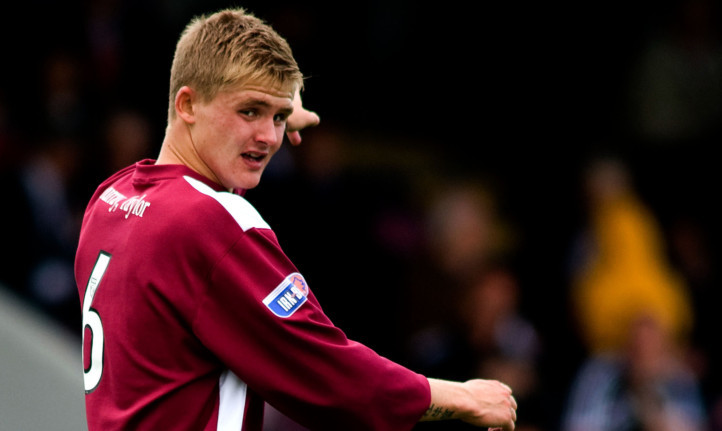 Michael Travis equalised for Arbroath, but Stenhousemuir went on to seal the points.