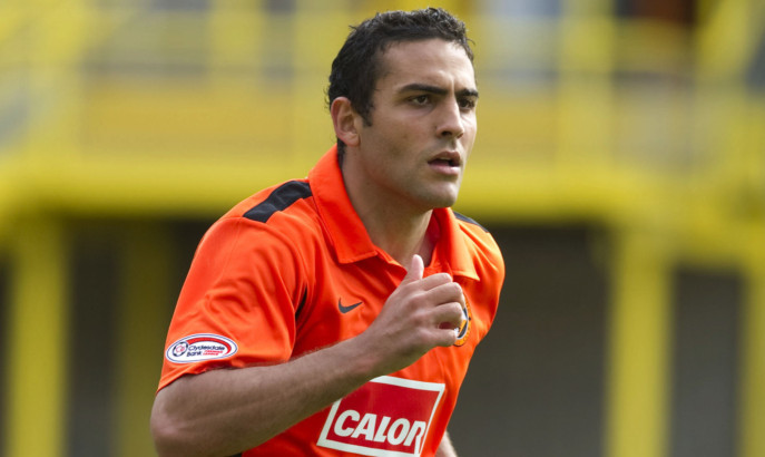 Damian Casalinuovo in action for Dundee United in 2010.
