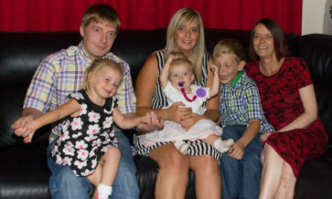 Cheryl Rennie Soutar, fiance Kevin, mum Michelle Shirkey and children Keira, Lexi and Jamie.