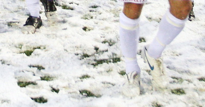 Football, Hamilton v Dundee United, game called off due to snow.   Hamilton players down tunnel after a warmdown