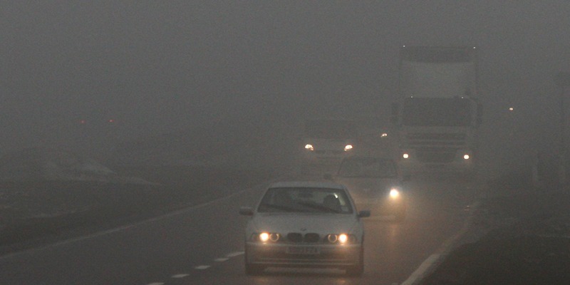 Steve MacDougall, Courier, A9 between Auchterarder and Perth. View of Southbound traffic in thick fog.