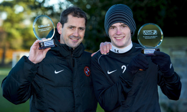 Tangerine double: Jackie McNamara and Andrew Robertson with their SPFL awards.