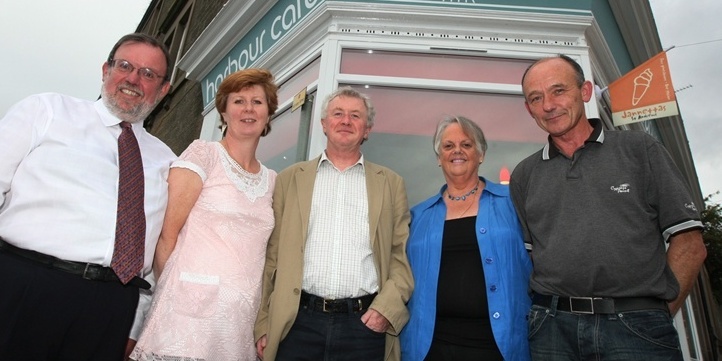 DOUGIE NICOLSON, COURIER, 24/08/11, NEWS. Pictured at the opening of the Harbour Cafe in Tayport tonight, Wednesday 24th August 2011,   are L/R, Dr. Bob Mackintosh - Trustee, Fiona Bisset - Trustee, Tony Gowland - Chairman Tayport Community Trust, Cllr Maggie Taylor and David Yule - Trustee.