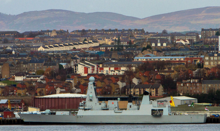 HMS Duncan visit has caught the imagination of people in Dundee and beyond.