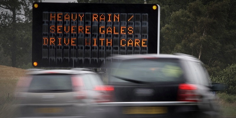 Kris Miller, Courier, 12/09/11. Picture today shows warning sign on A9 north of Perth warning of heavy rain and severe gales.