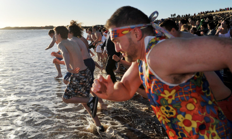 Dookers will take to the sea at Carnoustie on January 1.