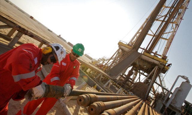 Around 300 wells will be drilled over a 15-year period in central Oman.