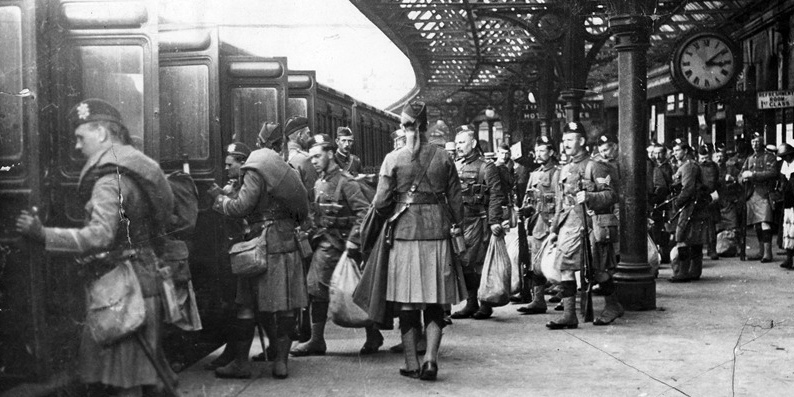 Men of the The Black Watch leave Dundee Tay Bridge Railway station en route to the Western Front.