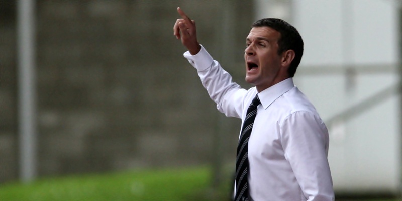 Football, St Johnstone v Dunfermline.     Dunfermline manager Jim McIntyre makes a point