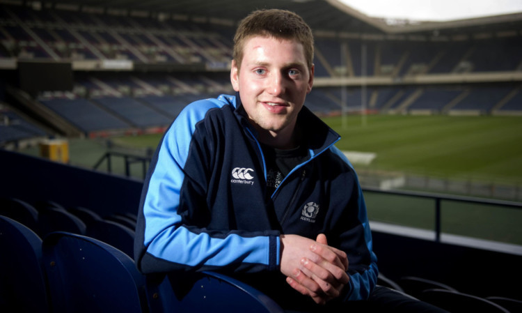 Former Ayr playmaker Finn Russell has been handed a two-year contract by Glasgow Warriors.